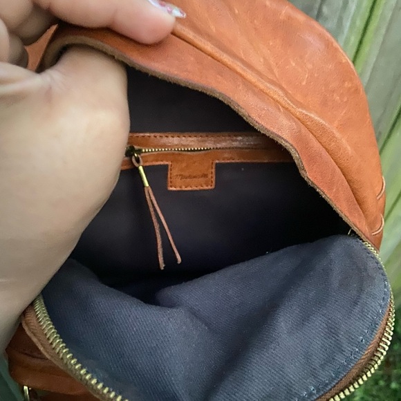 Madewell mini leather backpack - Picture 6 of 7